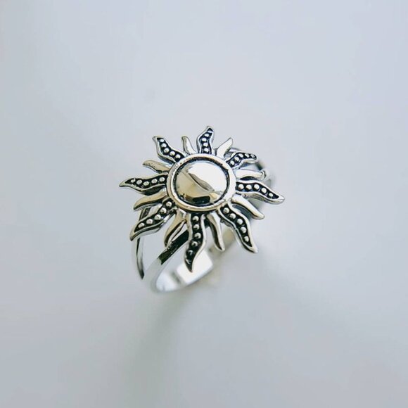 Sterling Silver Sun Ring, Large Sun Ring, 925 Silver, Sunshine Sunset Ring, - Picture 2 of 10